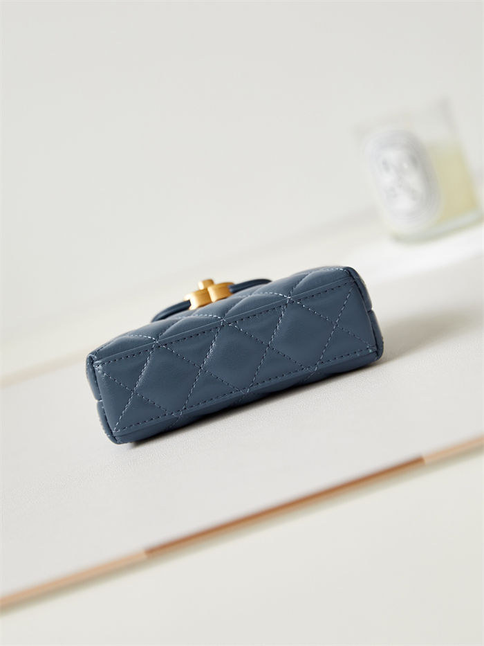 Chanel CLUTCH WITH CHAIN AP3435 Shiny Aged Calfskin & Gold-Tone Metal Grey Blue High