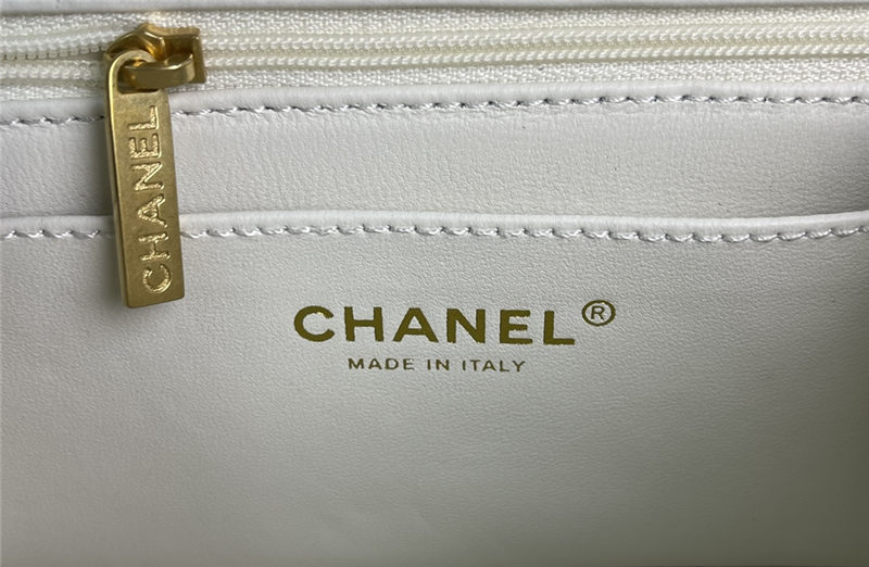 Chanel MINI FLAP BAG With Top Diamond Handle Lambskin & Gold-Tone Metal AS4140 White High