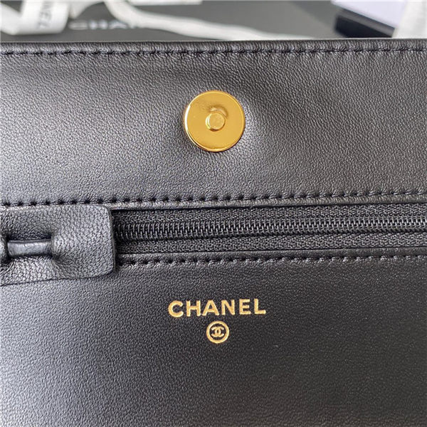 Chanel WALLET ON CHAIN Shiny Lambskin & Gold-Tone Metal Black A