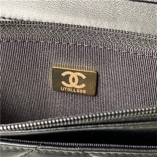 Chanel WALLET ON CHAIN Shiny Lambskin & Gold-Tone Metal Black A