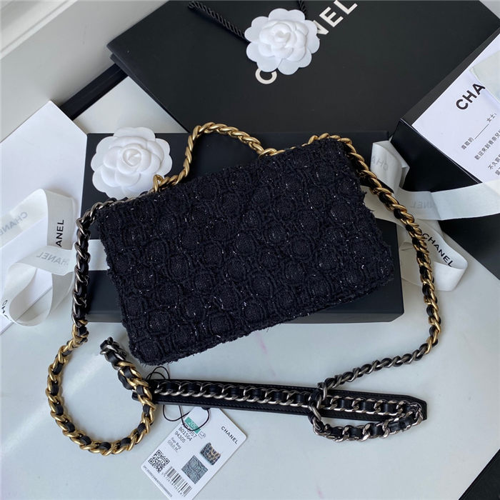 Chanel 19 WALLET ON CHAIN Black A