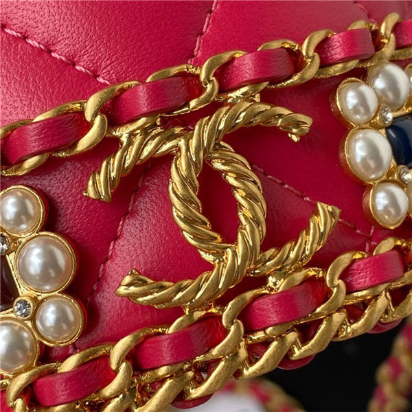 Chanel BUCKET WITH CHAINLambskin Imitation Pearls & Gold-Tone Metal Red A