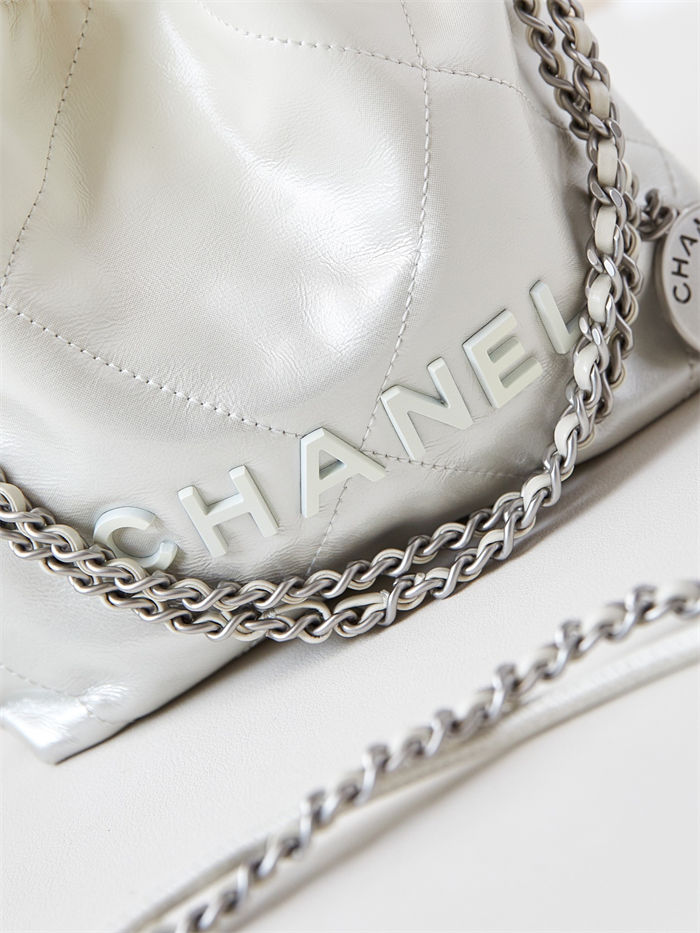 Chanel 22 MINI HANDBAG Patent Gradient Calfskin & Lacquered Metal Silver-White AS3980 High