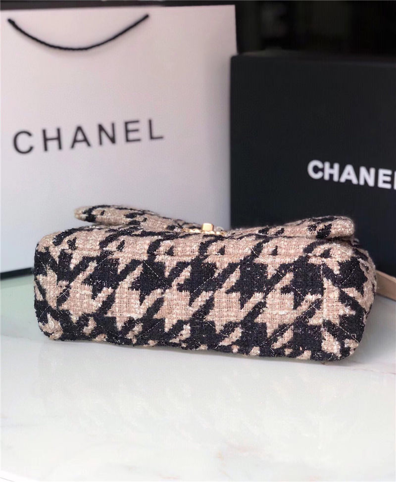 Large Chanel 19 Flap Bag Tweed Gold-Tone Houndstooth Black-Beige High