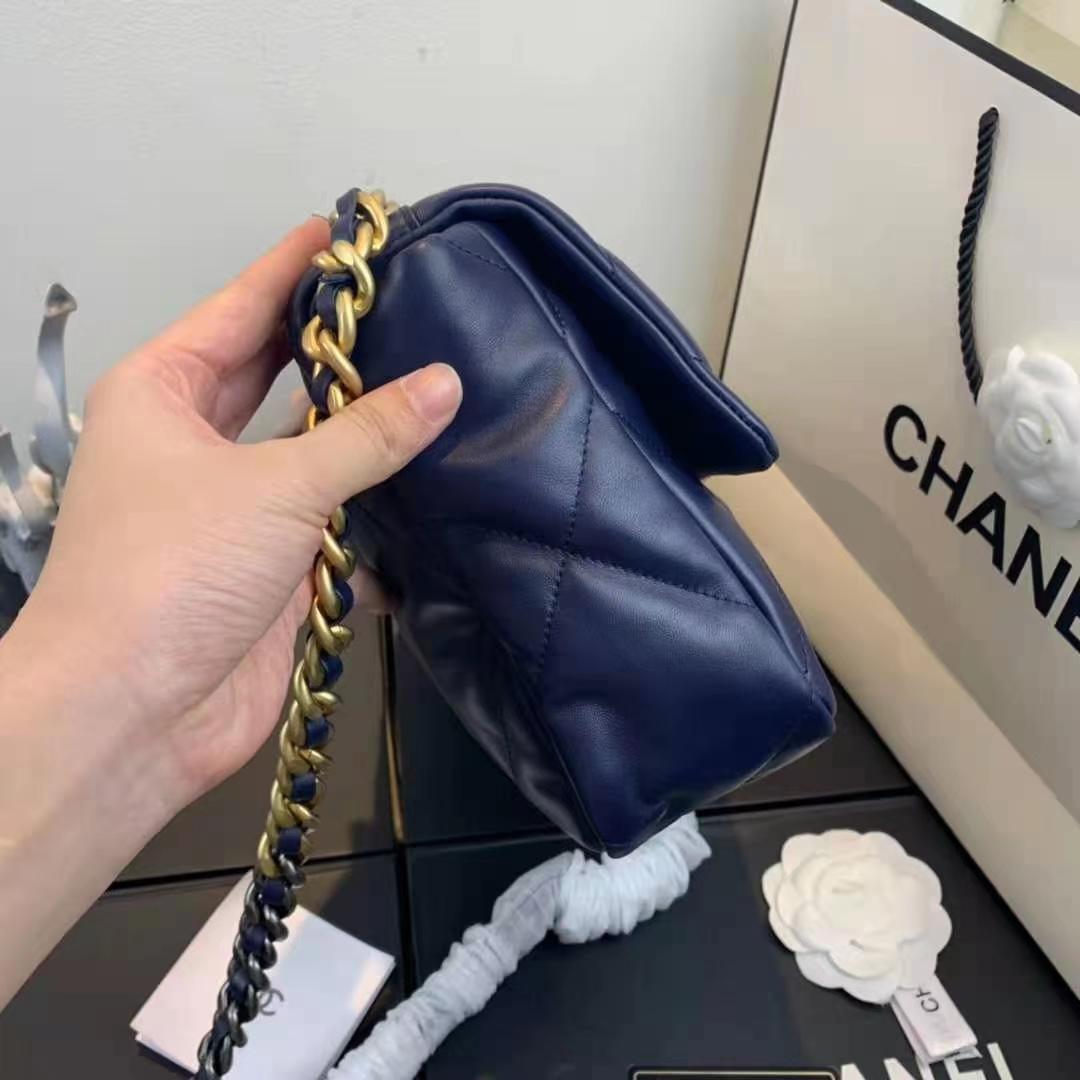 Large Chanel 19 Flap Bag Goatskin/Lambskin Navy High