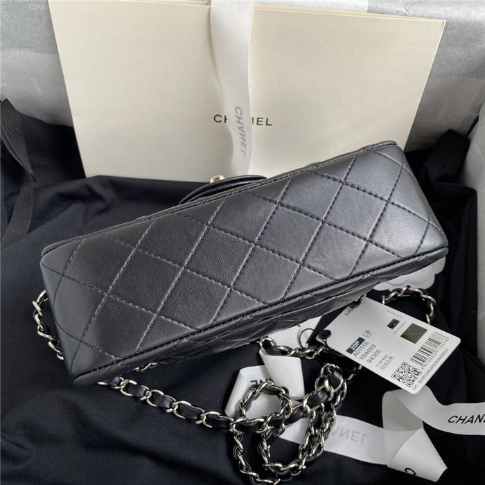 Mini CLASSIC HANDBAG Lambskin Silver Metal Black A