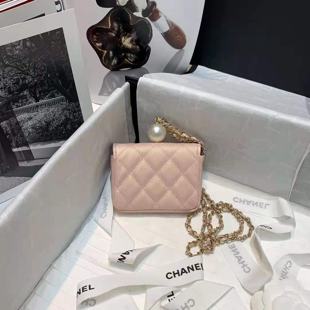 Chanel Flap Coin Purse with Chain Iridescent Grained Calfskin, Imitation Pearls & Gold-Tone Metal High