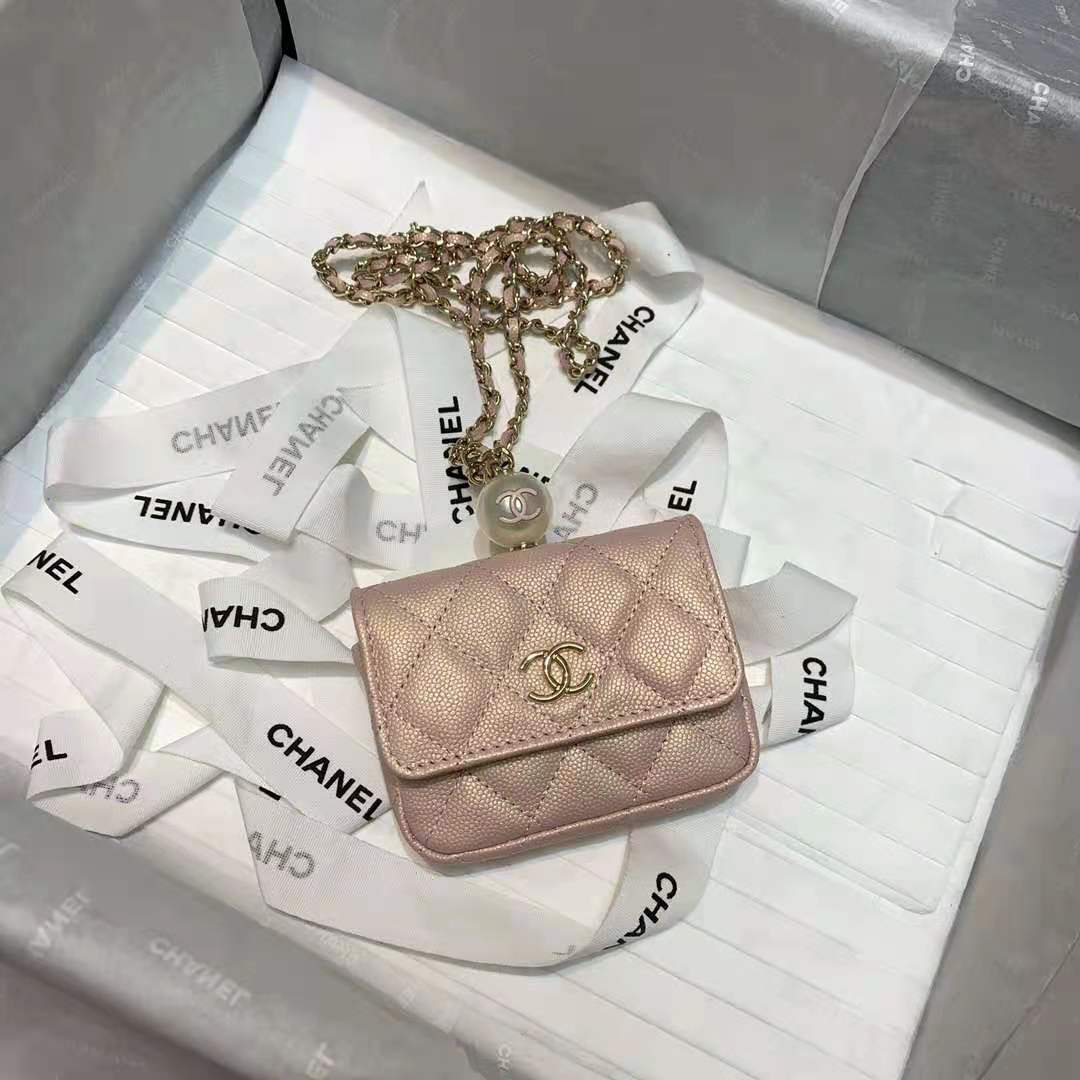 Chanel Flap Coin Purse with Chain Iridescent Grained Calfskin, Imitation Pearls & Gold-Tone Metal High