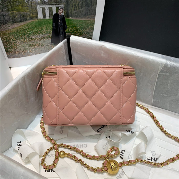 Chanel Vanity with Chain Lambskin Gold Metal Pink High