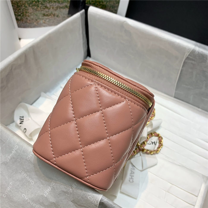 Chanel Vanity with Chain Lambskin Gold Metal Pink High