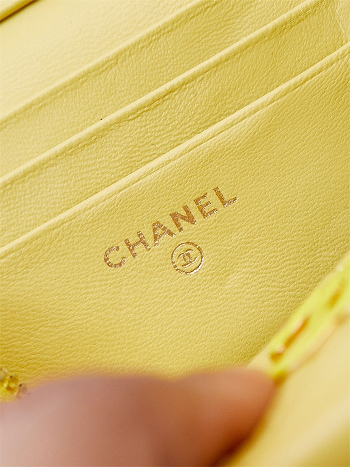 Chanel Vanity with Chain AP3940 Lambskin Yellow High