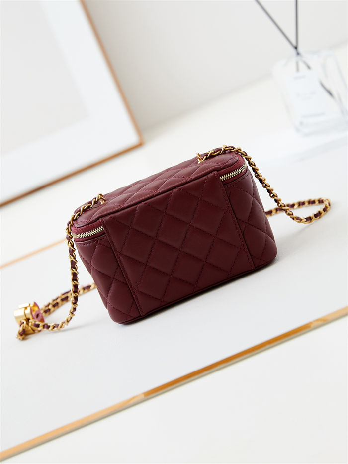 Chanel Vanity with Chain AP3940 Lambskin Burgundy High