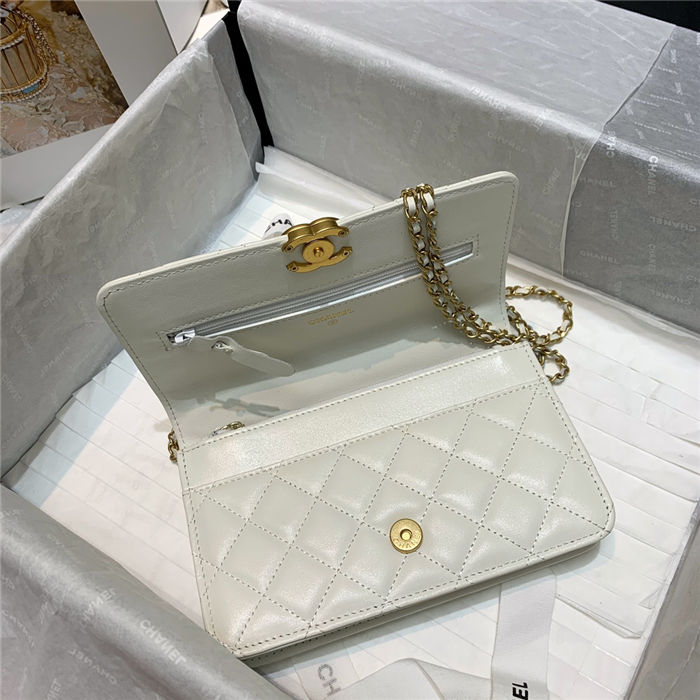 Chanel WALLET ON CHAIN Calfskin & Gold-Tone Metal AP2289 White High