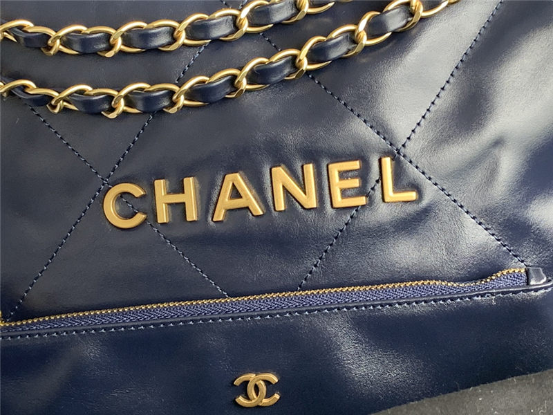 Chanel 22 LARGE HANDBAG Shiny Calfskin & Gold-Tone Metal AS3262 Navy High