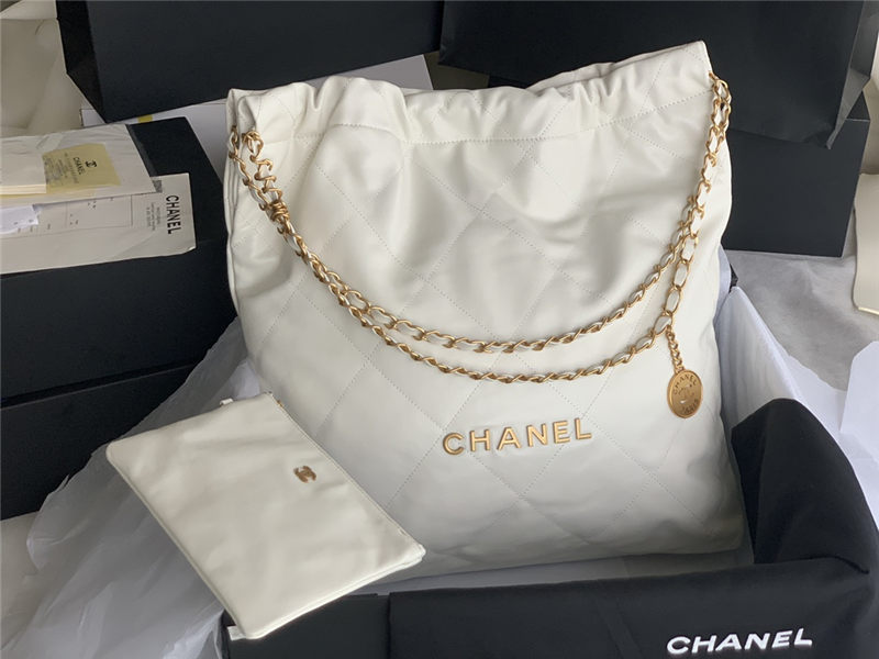 Chanel 22 LARGE HANDBAG Shiny Calfskin & Gold-Tone Metal AS3262 White High