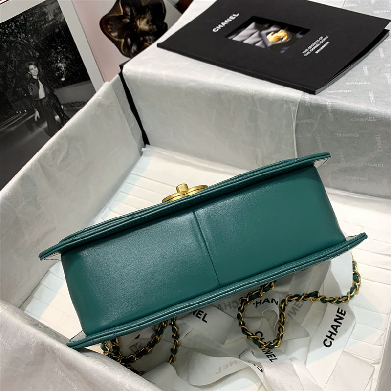 Chanel SMALL FLAP BAG Calfskin & Gold-Tone Metal AS2649 Green High