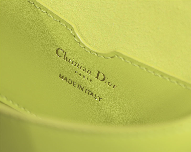 MEDIUM Dior BOBBY BAG Box Calfskin Lime High