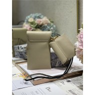 SADDLE MULTIFUNCTIONAL POUCH Supple Cannage Calfskin Beige High