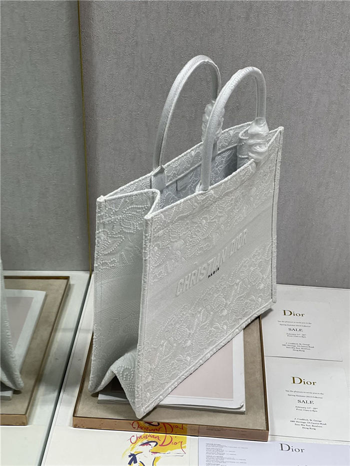 LARGE Dior BOOK TOTE Embroidery with Macramé Effect High