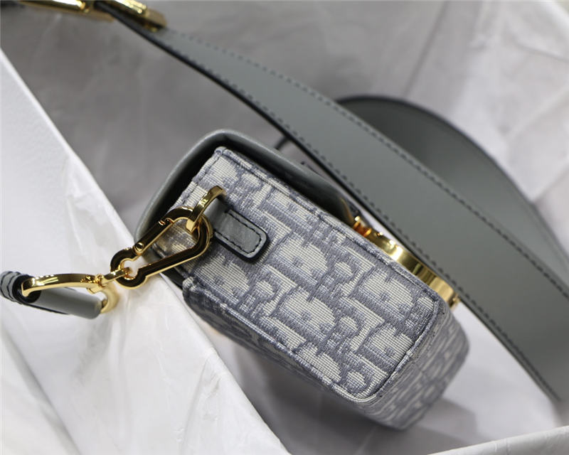 30 MONTAIGNE BOX BAG Dior Oblique Jacquard Grey High