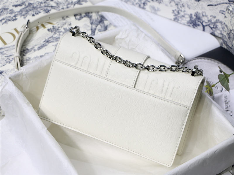 30 MONTAIGNE CHAIN BAG Grained Calfskin White High