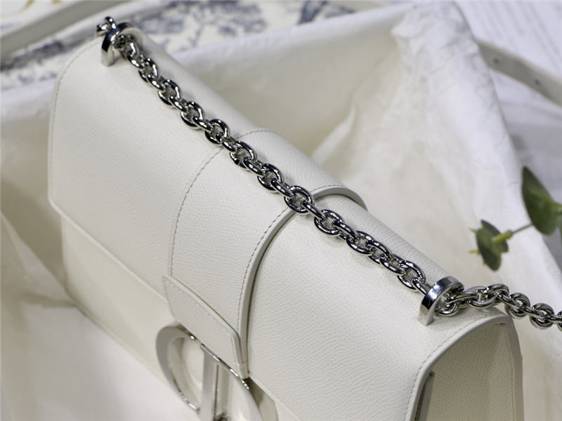 30 MONTAIGNE CHAIN BAG Grained Calfskin White High