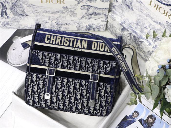 MEDIUM DiorCAMP BAG Dior Oblique Embroidery Velvet Blue High