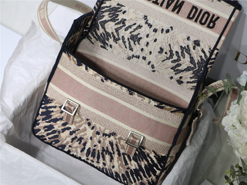 MEDIUM DiorCAMP BAG Embroidery High