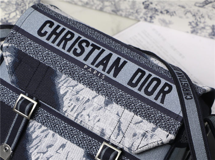 MEDIUM DiorCAMP BAG Embroidery High