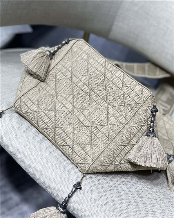 Dior D-BUBBLE BUCKET BAG Cannage Embroidery Beige 022 High