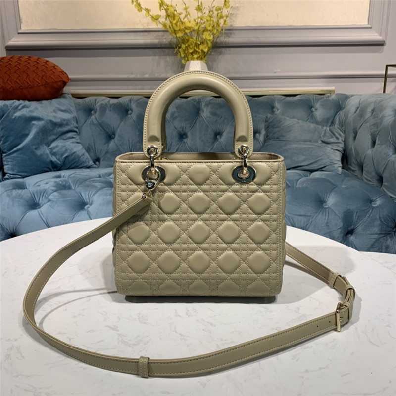 MEDIUM LADY Dior BAG Cannage Lambskin Enamel High 