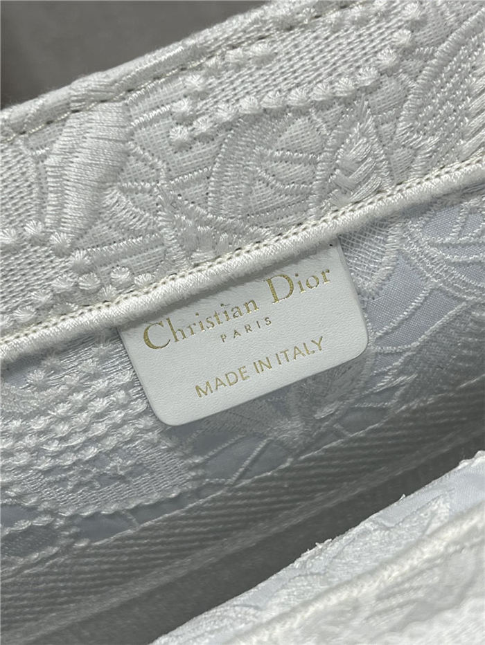 MEDIUM Dior BOOK TOTE Embroidery with Macramé Effect High