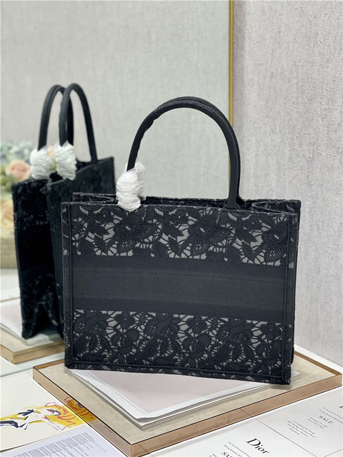 MEDIUM Dior BOOK TOTE Embroidery with Macramé Effect High