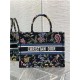 MEDIUM Dior BOOK TOTE Dior Petites Fleurs Embroidery Black High