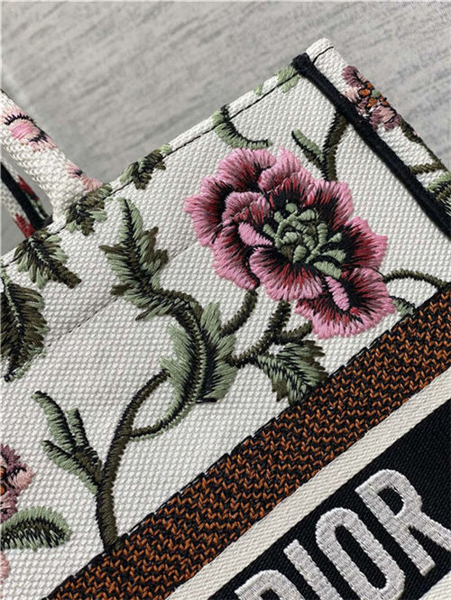 MEDIUM Dior BOOK TOTE Dior Petites Fleurs Embroidery White High