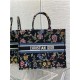 LARGE Dior BOOK TOTE Dior Petites Fleurs Embroidery Black High