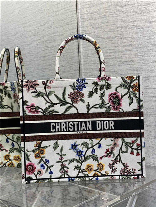 LARGE Dior BOOK TOTE Dior Petites Fleurs Embroidery White High