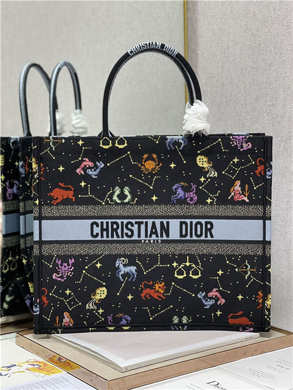 LARGE Dior BOOK TOTE Dior Pixel Zodiac Embroidery Black High