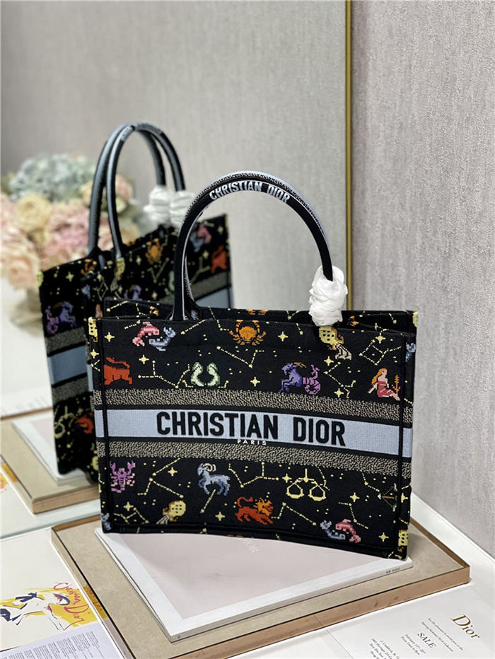 MEDIUM Dior BOOK TOTE Dior Pixel Zodiac Embroidery Black High