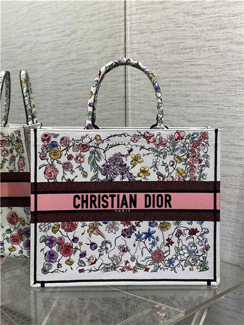 LARGE Dior BOOK TOTE Florilegio Embroidery High