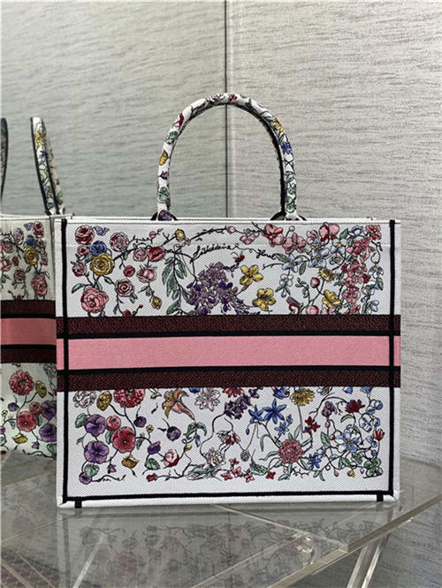 LARGE Dior BOOK TOTE Florilegio Embroidery High