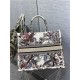 LARGE Dior BOOK TOTE Dior Jardin d'Hiver Embroidery White High