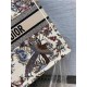 LARGE Dior BOOK TOTE Dior Jardin d'Hiver Embroidery White High