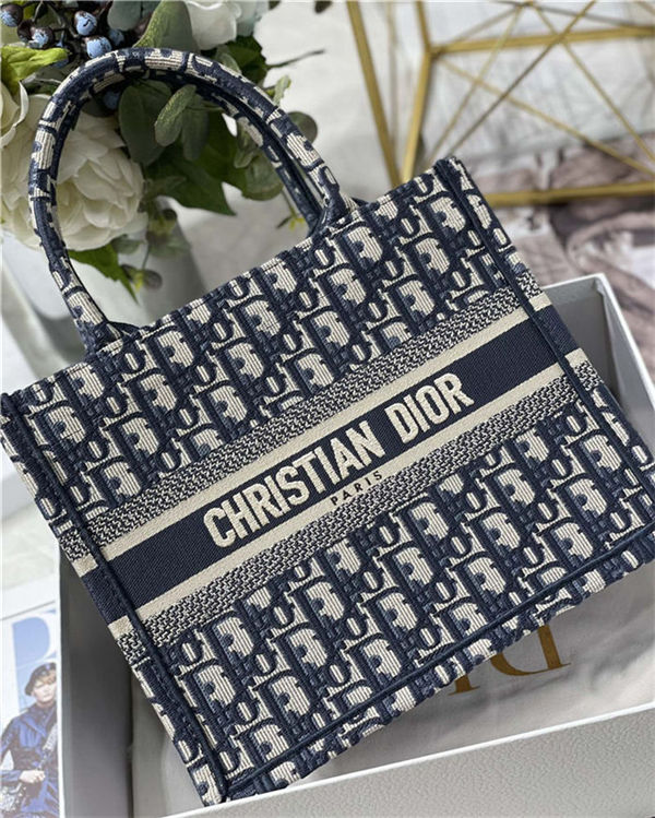 SMALL Dior BOOK TOTE Dior Oblique Jacquard Blue High