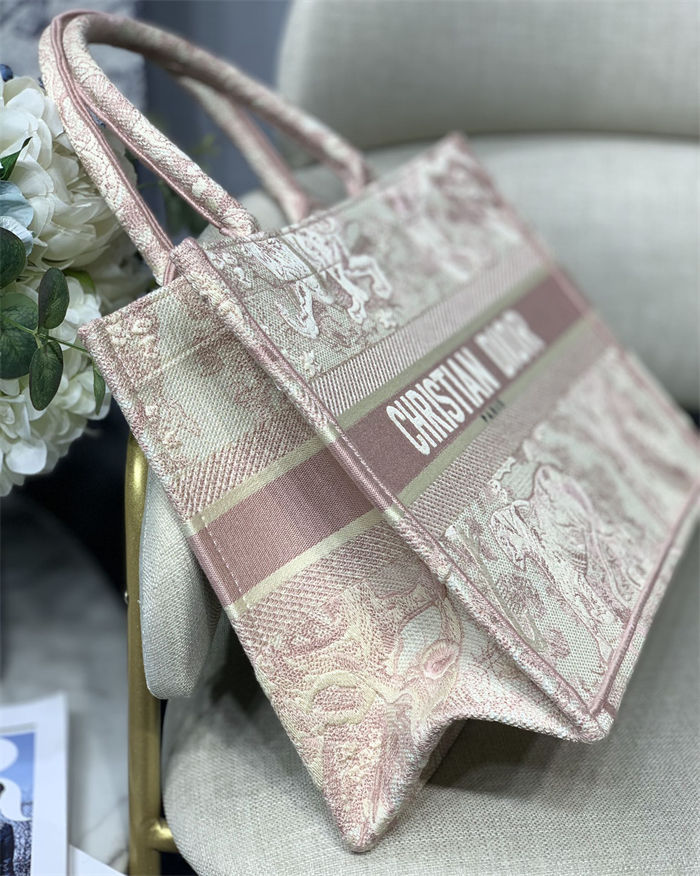 MEDIUM Dior BOOK TOTE Toile de Jouy Embroidery Pink High