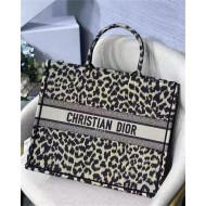 DiorIVIERA LARGE Dior BOOK TOTE Multicolor Mizza Embroidery Beige High