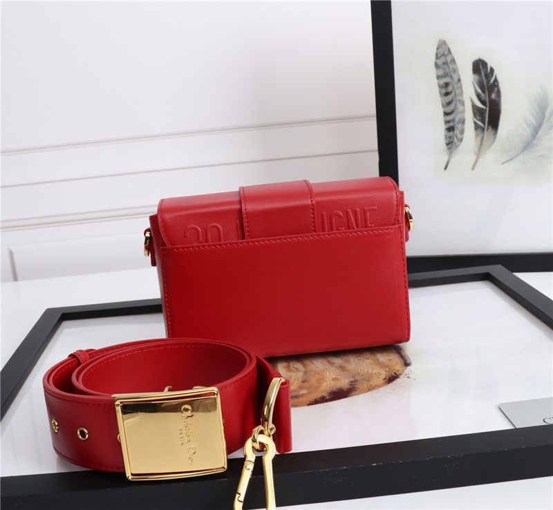 30 MONTAIGNE BOX BAG Enamel Buckle Calfskin Red High