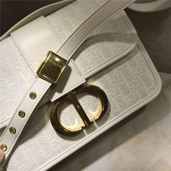 30 MONTAIGNE BAG White Dior Oblique Jacquard mid