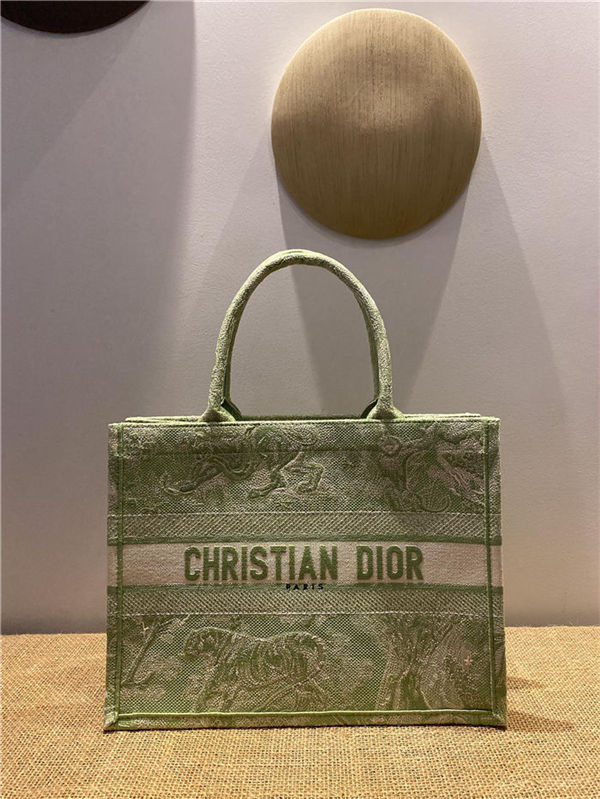 MEDIUM Dior BOOK TOTE Toile de Jouy Reverse Embroidery Green Mid