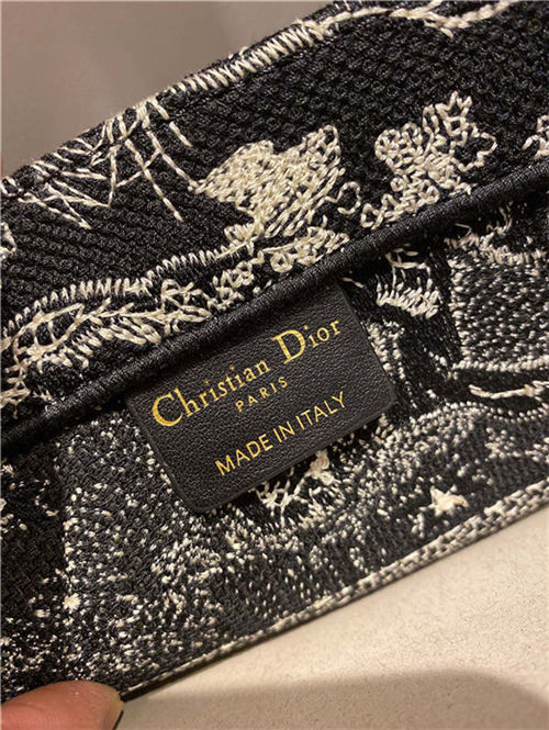 MEDIUM Dior BOOK TOTE Toile de Jouy Reverse Embroidery Black Mid